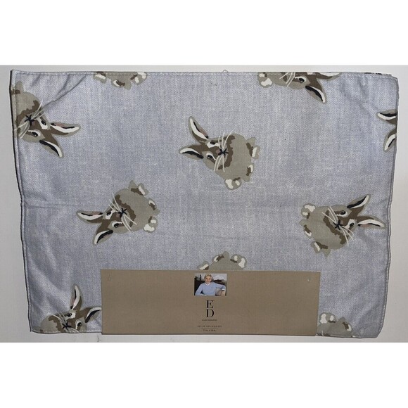 Ellen Degeneres Blue Bunny set 4 of placemats 13 in x 18 in Easter New - Picture 1 of 6